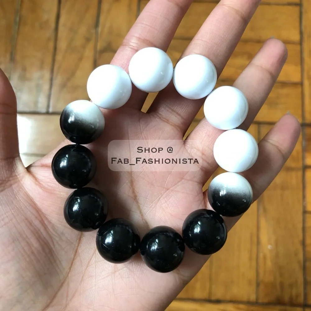 Beaded Bracelet - Picture 3 of 6